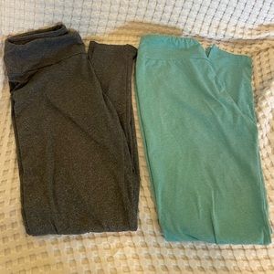 Gray and Teal LuLaRoe leggings